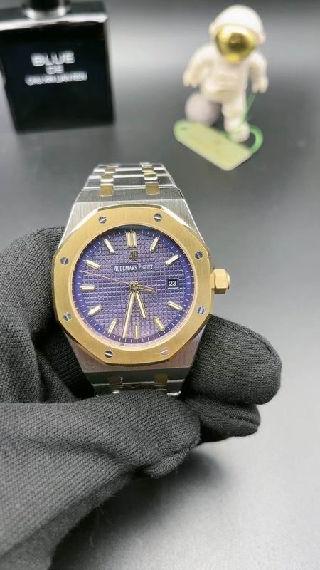 AP watch 30 (32)